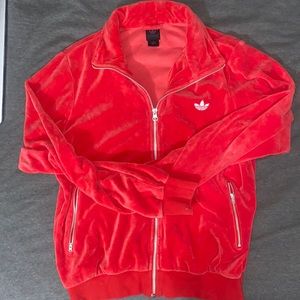 » RED ADIDAS VELOUR SWEAT JACKET «